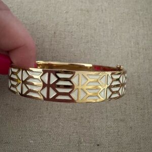 Stella & Dot Breezeback Enamel Bracelet